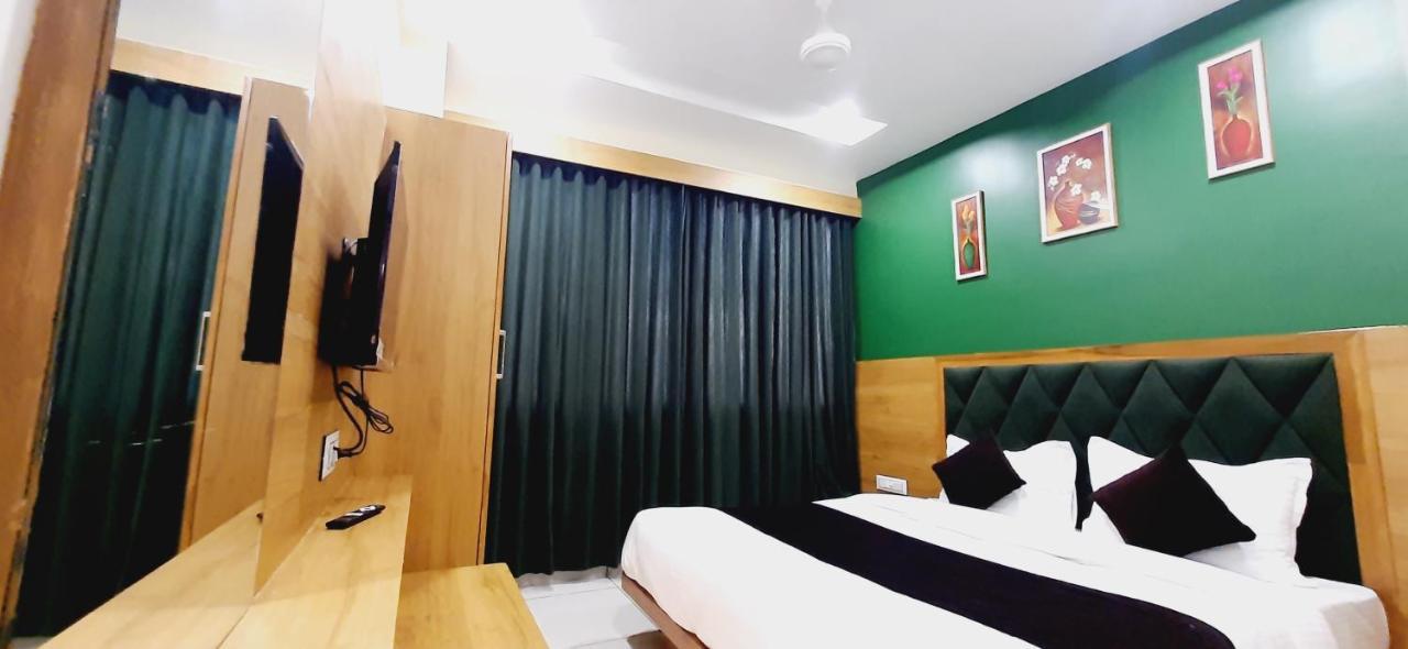 Hotel Suncity Ahmedabad Exterior foto
