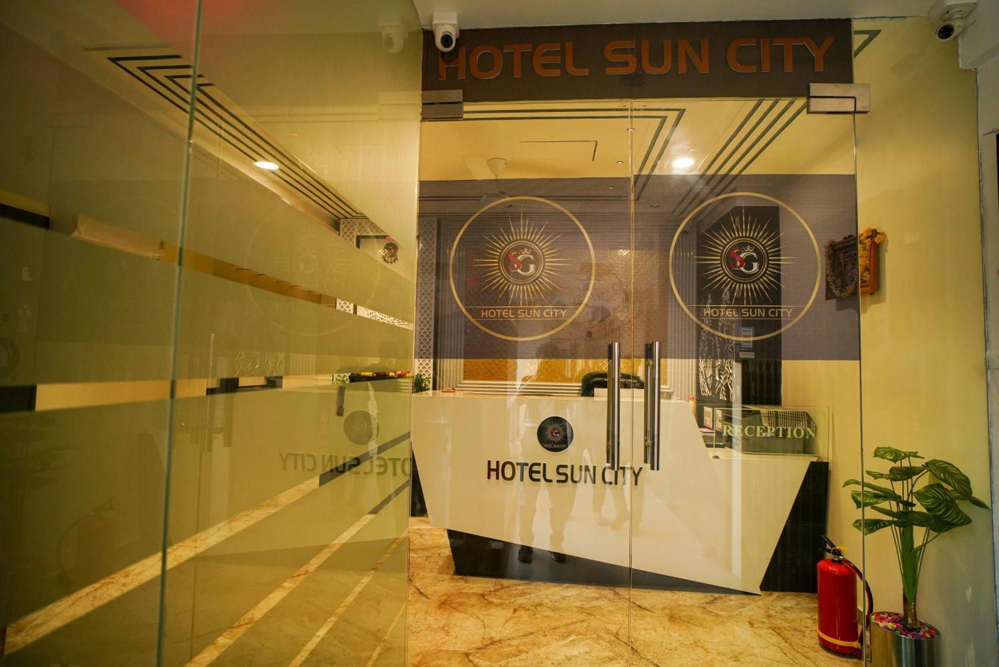 Hotel Suncity Ahmedabad Exterior foto