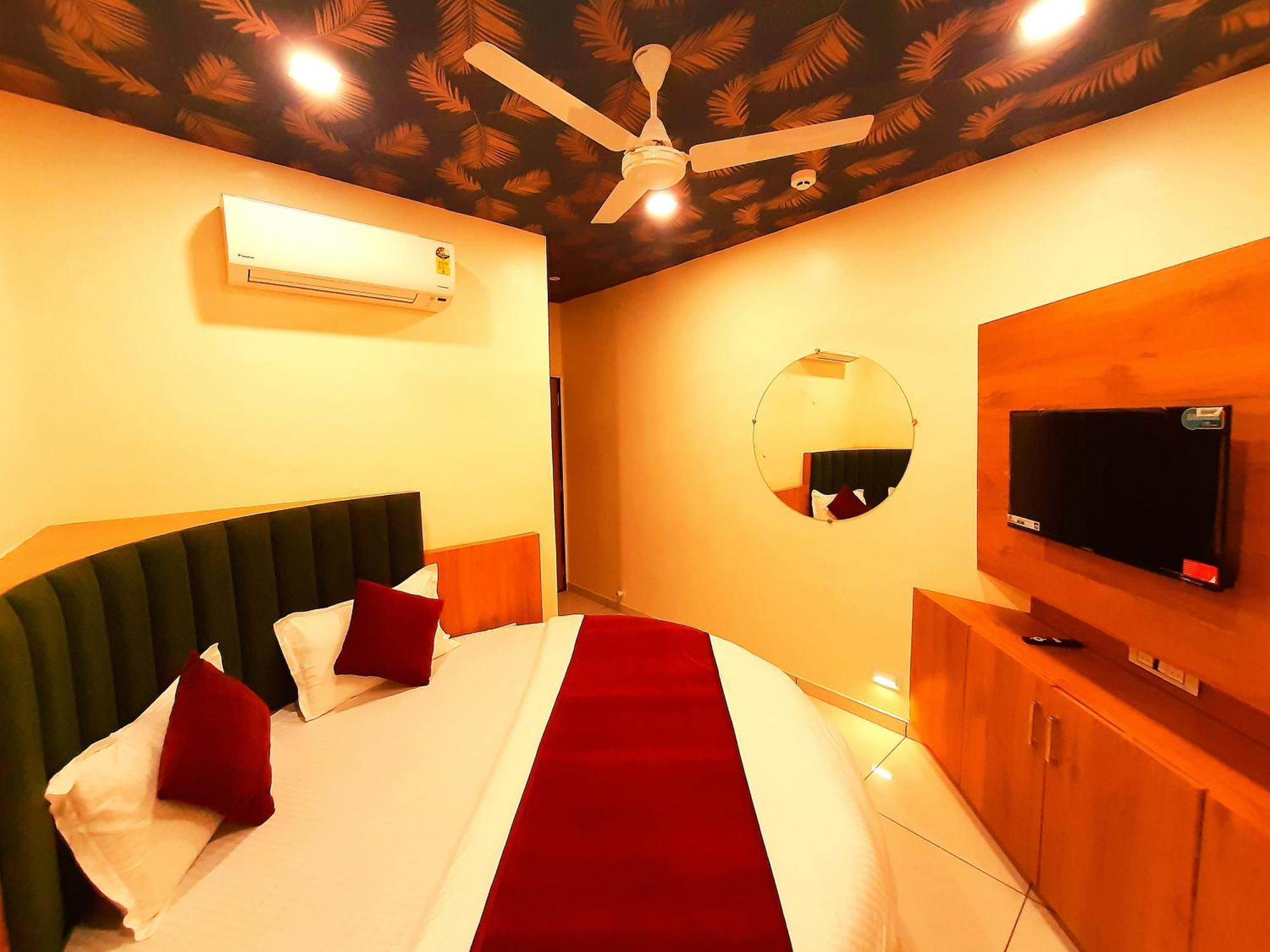 Hotel Suncity Ahmedabad Exterior foto